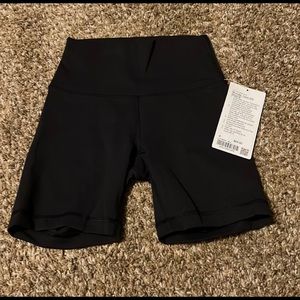 Lululemon wundertrain high rise 6” biker short